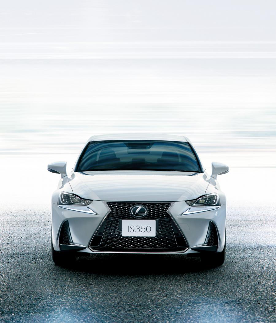  Lexus IS350 F-Sport (XE30) 2016 года  (JP) (фото 5 из 17)